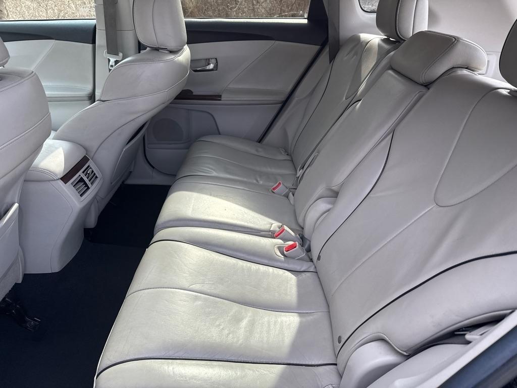 Toyota Venza AWD I4 2011