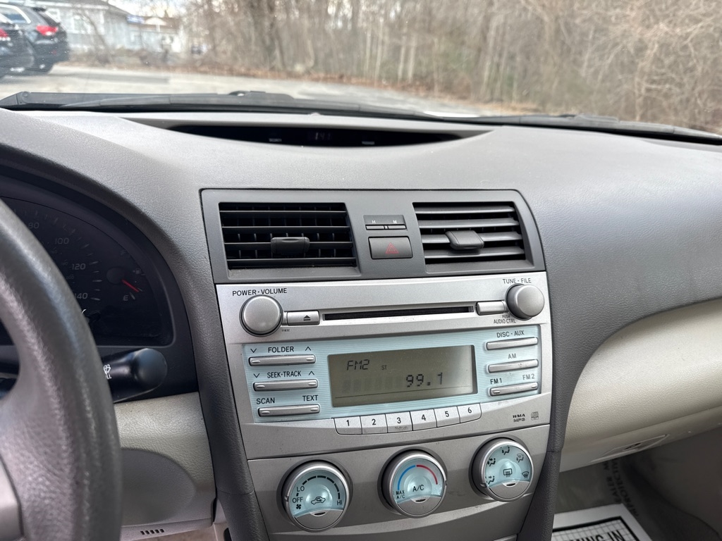 Toyota Camry SE 5-Spd AT 2009