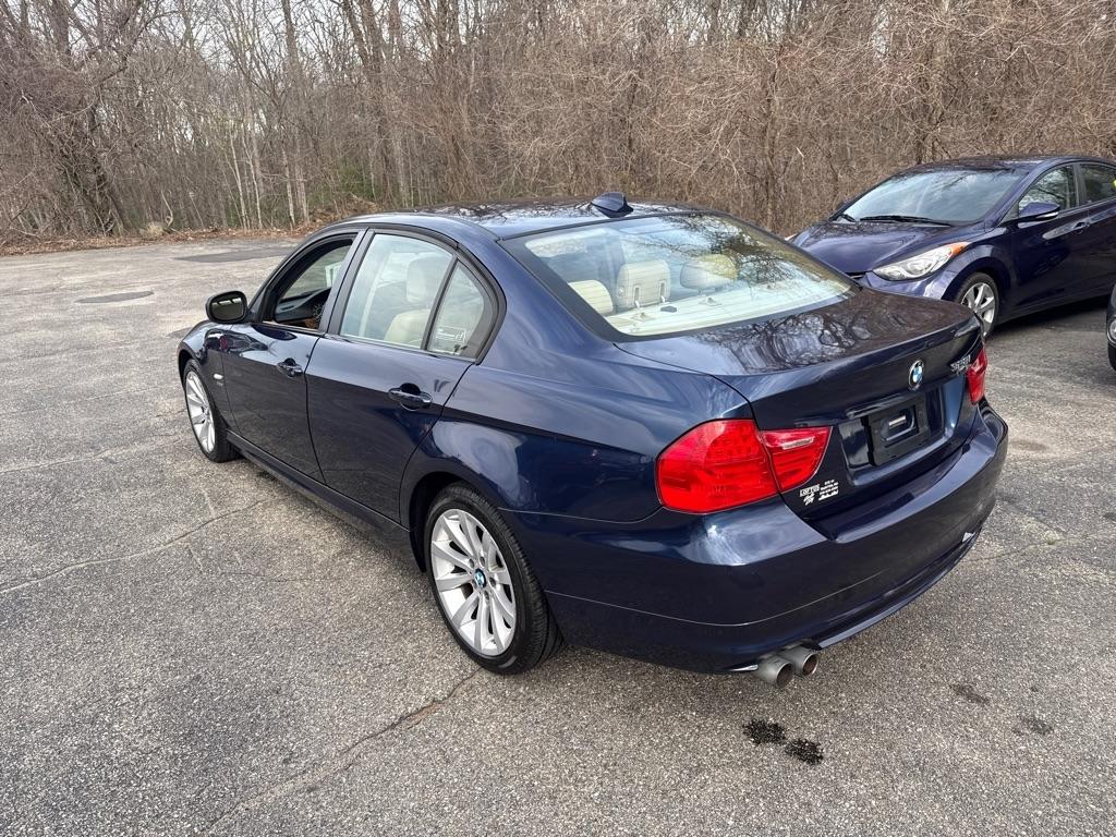 BMW 328 328i xDrive SA 2011