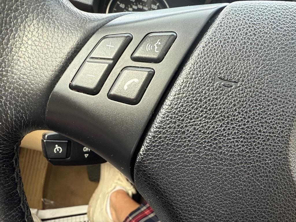 BMW 328 328i xDrive SA 2011