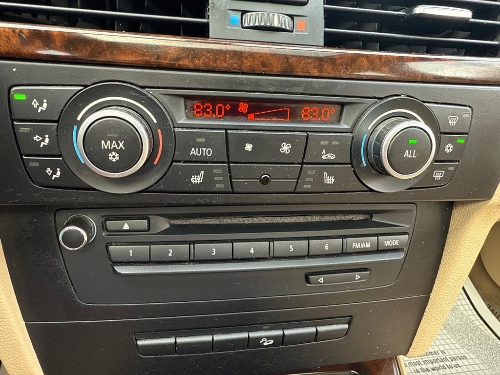 BMW 328 328i xDrive SA 2011