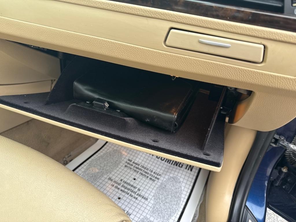 BMW 328 328i xDrive SA 2011