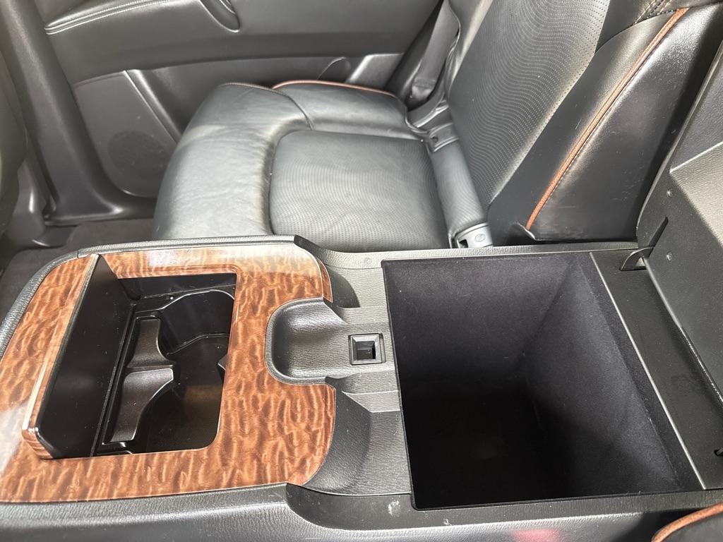 Nissan Armada SL 4D SUV AWD 2019