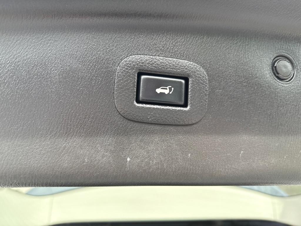 Nissan Armada SL 4D SUV AWD 2019