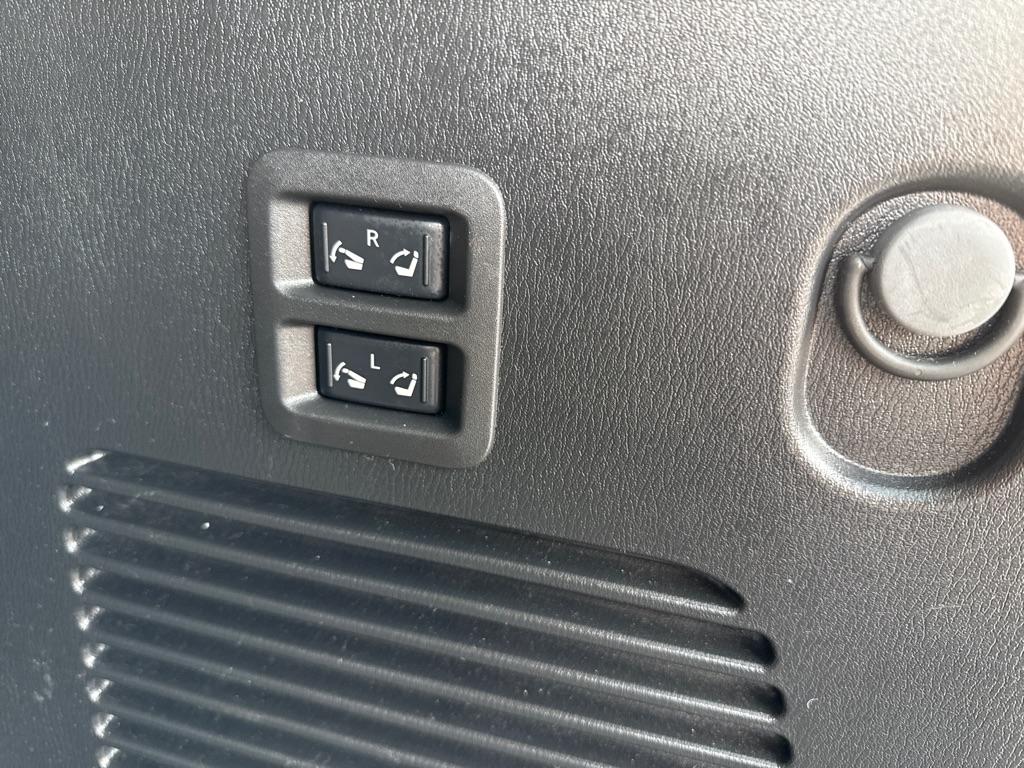 Nissan Armada SL 4D SUV AWD 2019
