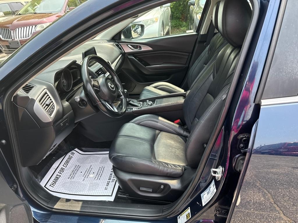 Mazda MAZDA3 s Touring AT 4-Door 2018