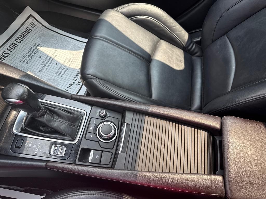 Mazda MAZDA3 s Touring AT 4-Door 2018