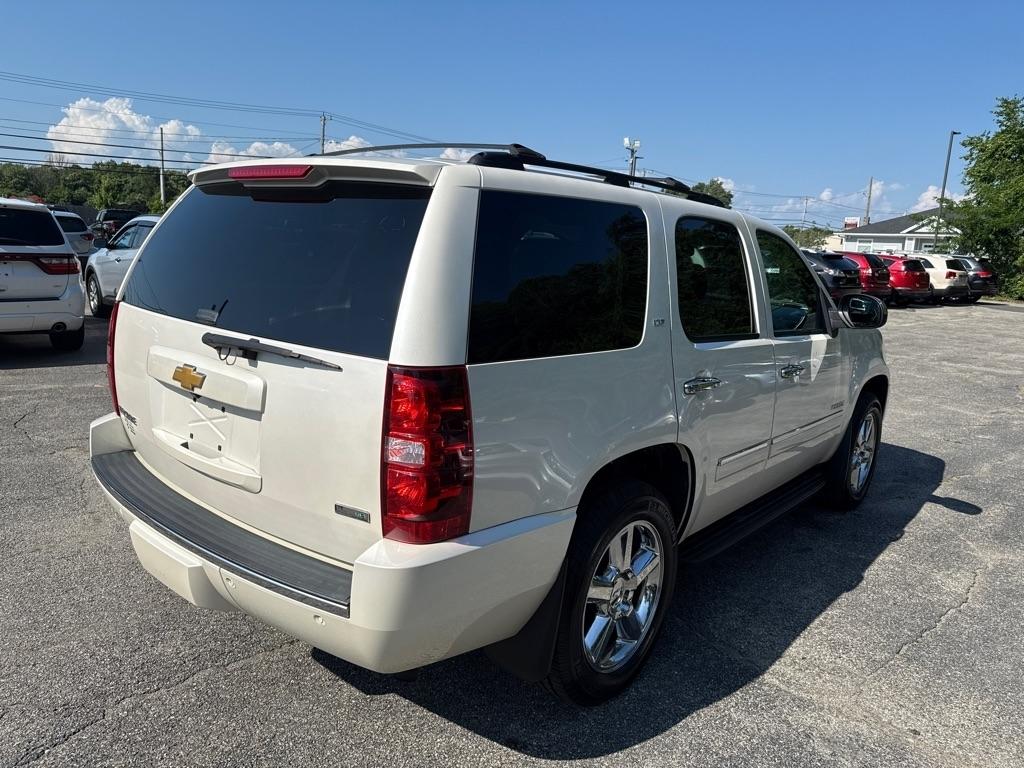 Chevrolet Tahoe LTZ 4WD 2012