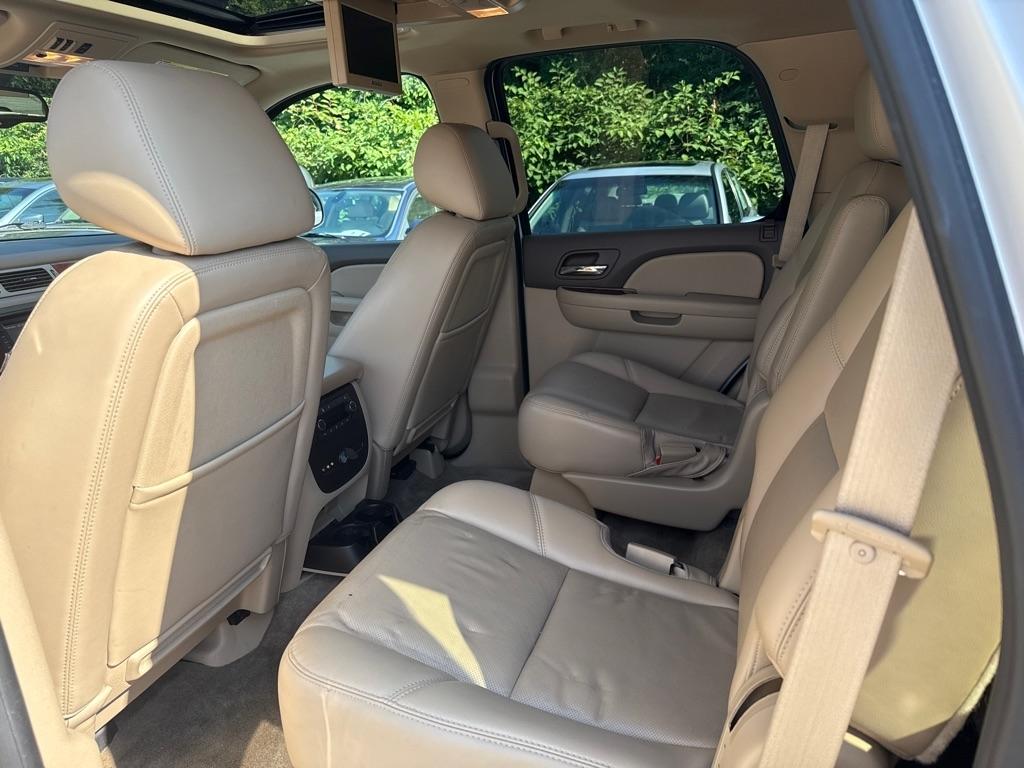 Chevrolet Tahoe LTZ 4WD 2012