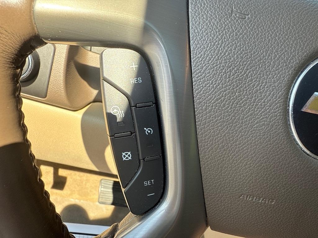 Chevrolet Tahoe LTZ 4WD 2012