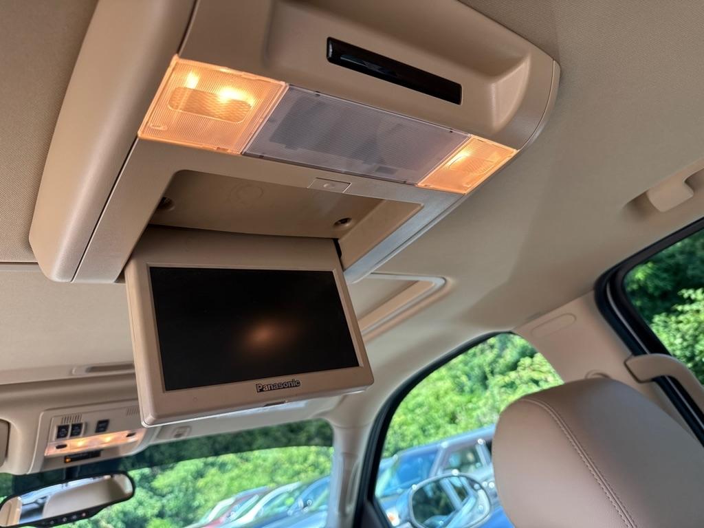 Chevrolet Tahoe LTZ 4WD 2012