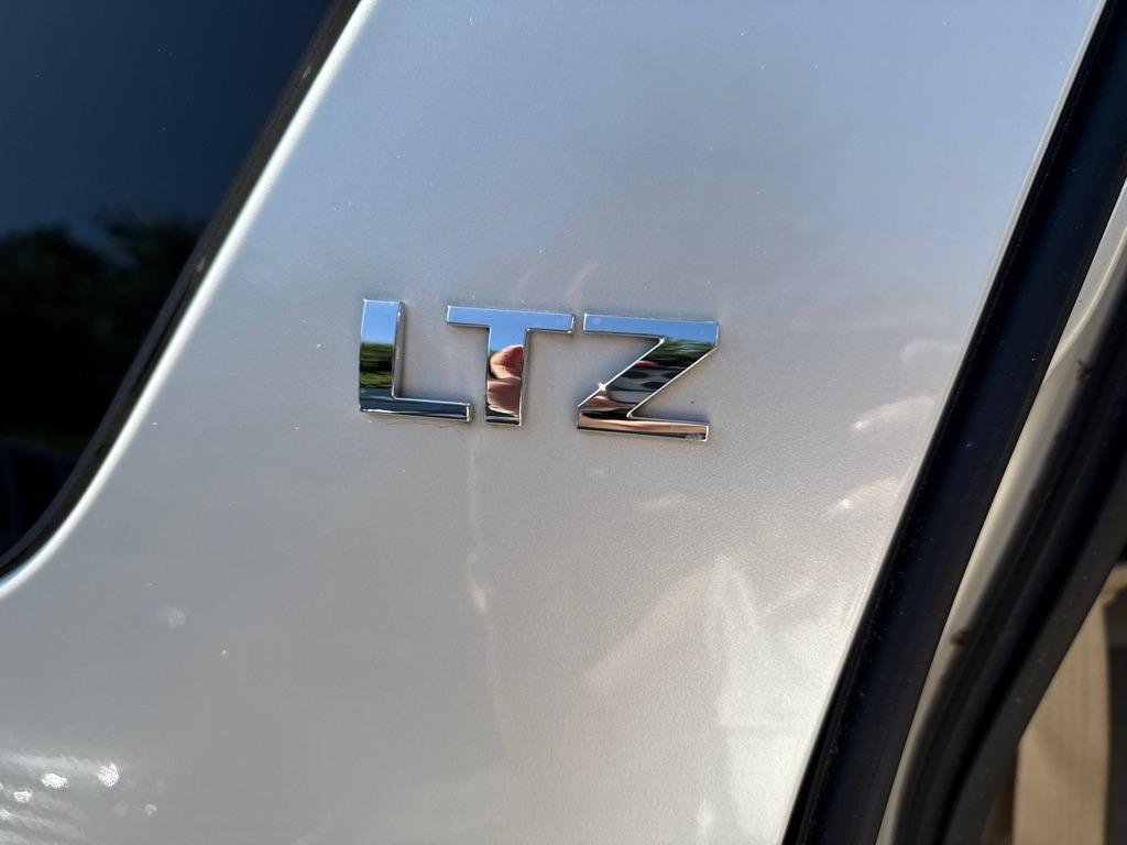Chevrolet Tahoe LTZ 4WD 2012