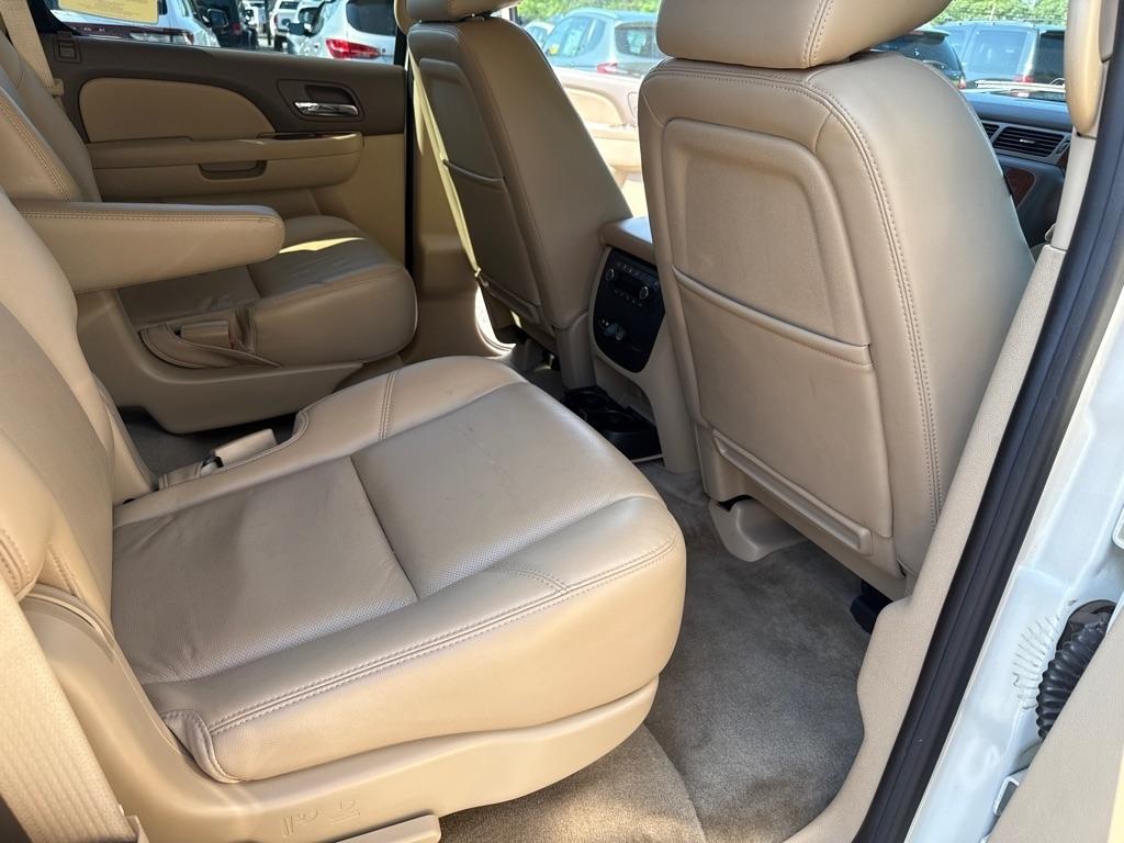 Chevrolet Tahoe LTZ 4WD 2012