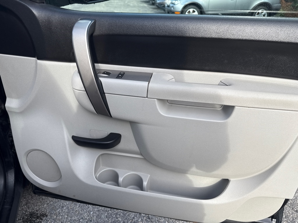 Chevrolet Silverado 1500 LT Ext. Cab 4WD 2011 Chevrolet Silverado 1500 LT Ext. Cab 4WD 2011