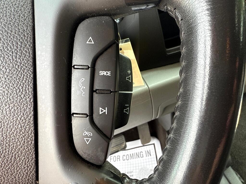 Chevrolet Silverado 1500 LS Crew Cab Short Box 4WD 2012 Chevrolet Silverado 1500 LS Crew Cab Short Box 4WD 2012