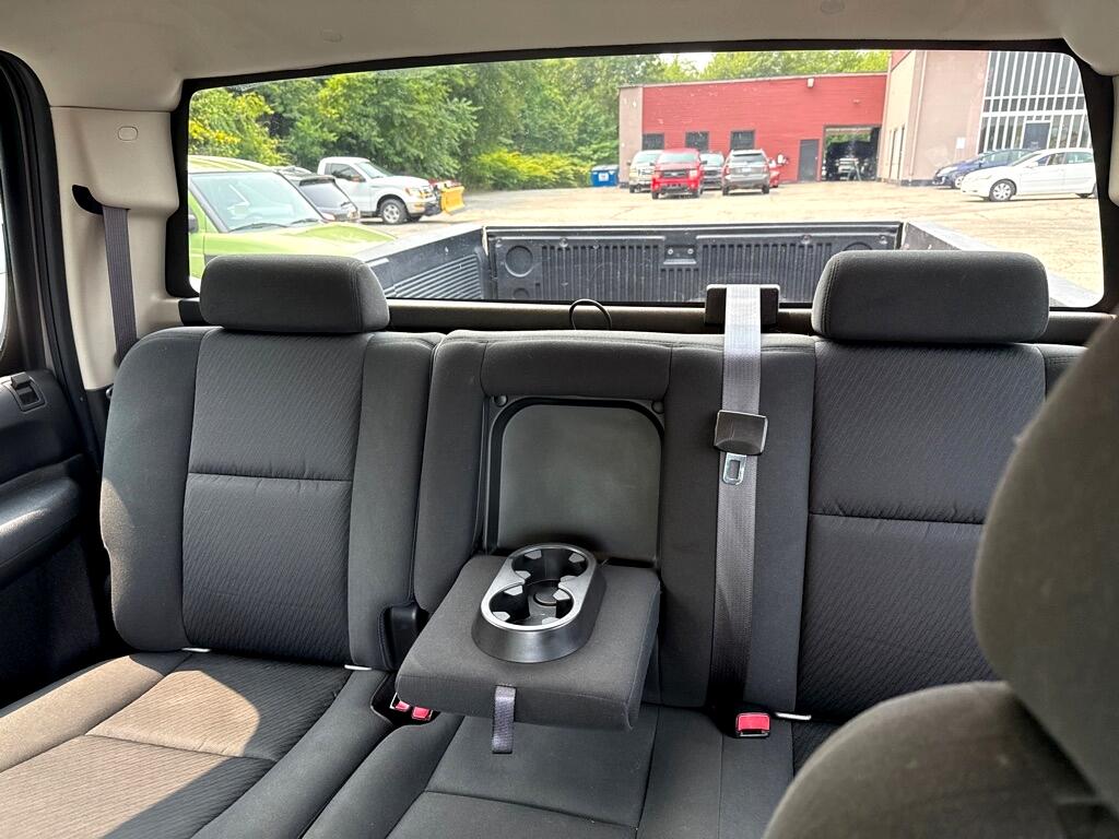 Chevrolet Silverado 1500 LS Crew Cab Short Box 4WD 2012 Chevrolet Silverado 1500 LS Crew Cab Short Box 4WD 2012