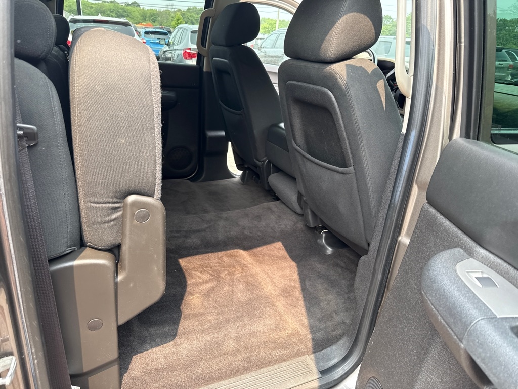 Chevrolet Silverado 1500 LS Crew Cab Short Box 4WD 2012 Chevrolet Silverado 1500 LS Crew Cab Short Box 4WD 2012