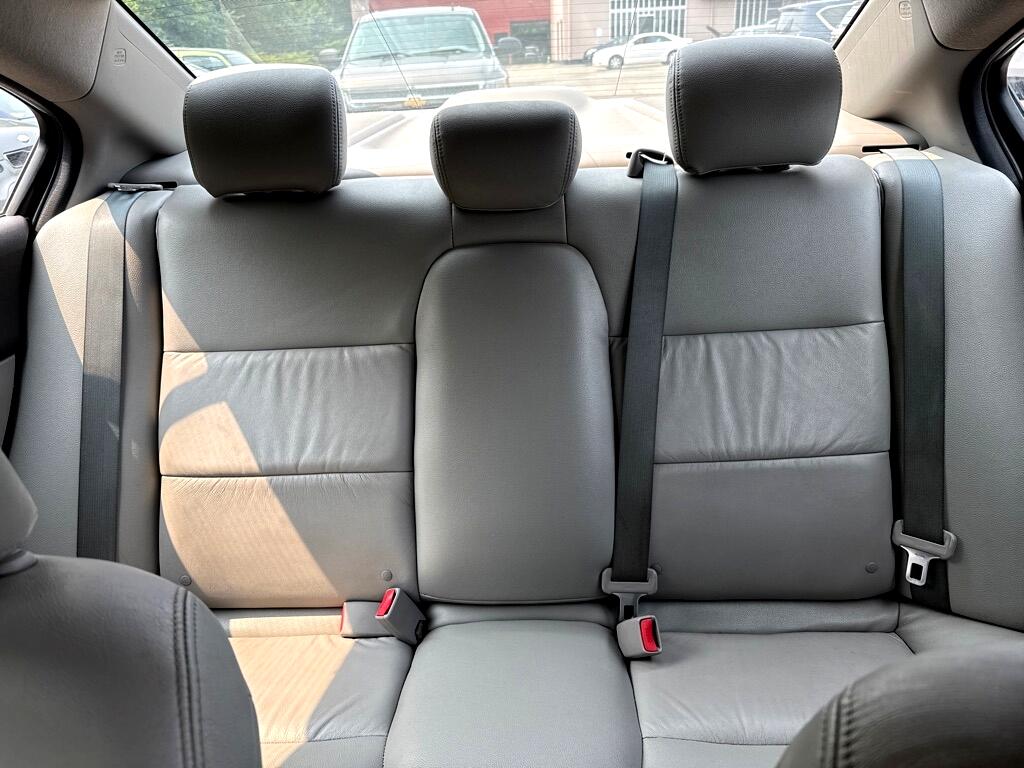 Honda Civic LX Sedan 5-Speed AT 2012 Honda Civic LX Sedan 5-Speed AT 2012