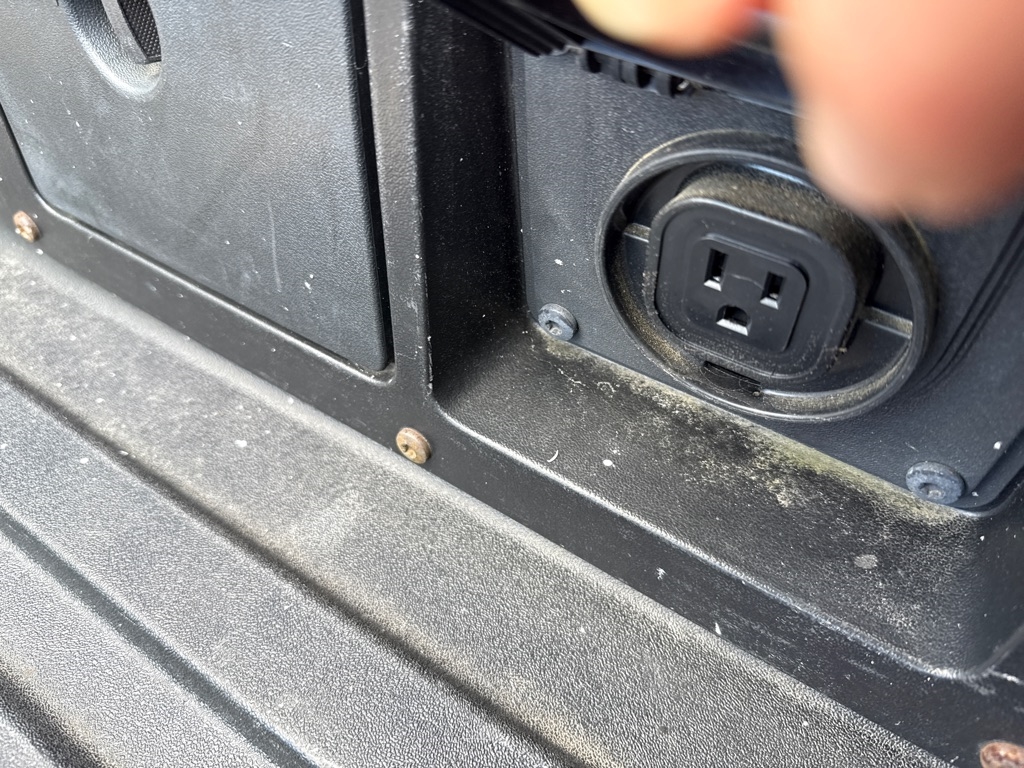 Toyota Tacoma Limited Double Cab V6 6AT 4WD 2015 Toyota Tacoma Limited Double Cab V6 6AT 4WD 2015