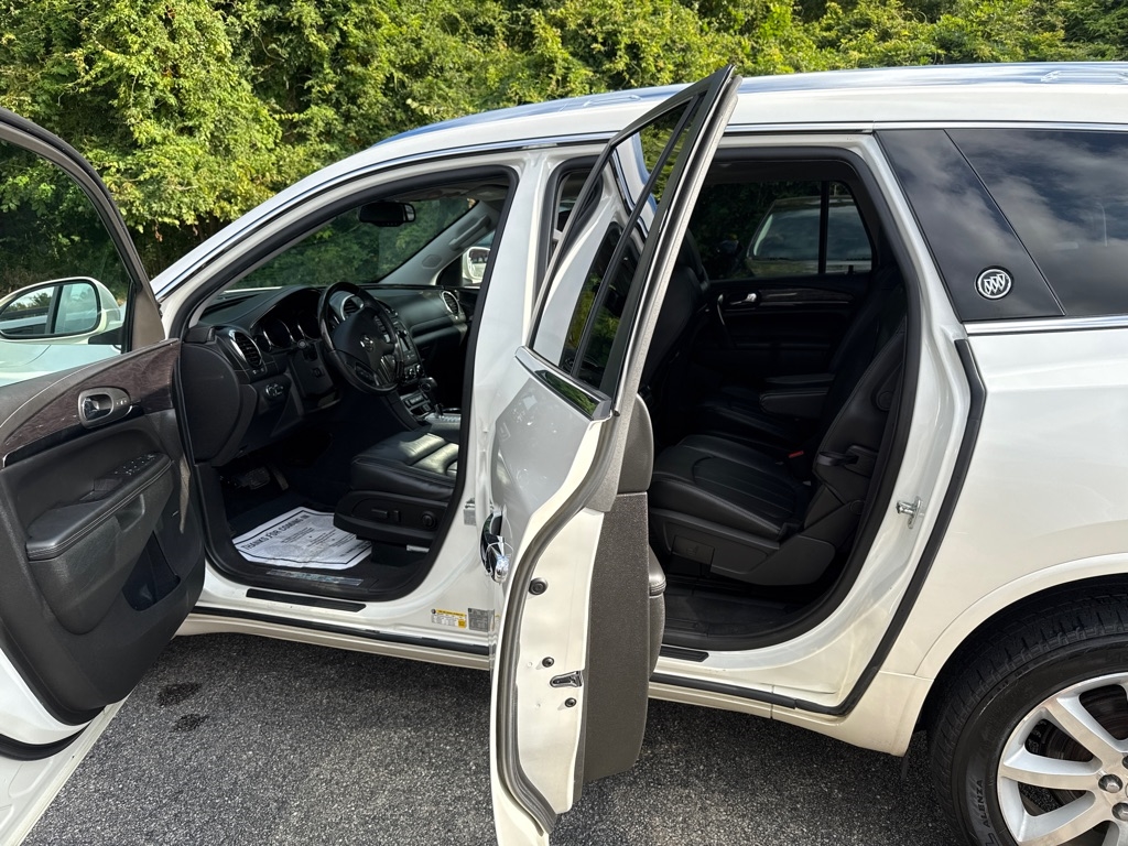 Buick Enclave Premium AWD 2015 Buick Enclave Premium AWD 2015