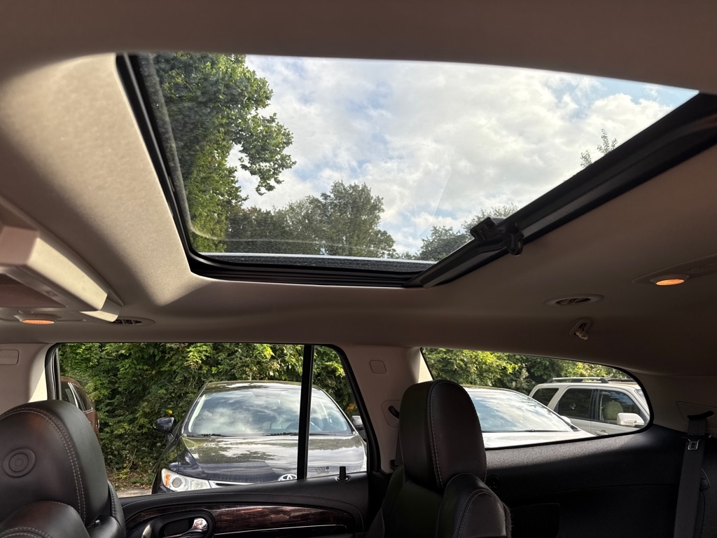 Buick Enclave Premium AWD 2015 Buick Enclave Premium AWD 2015