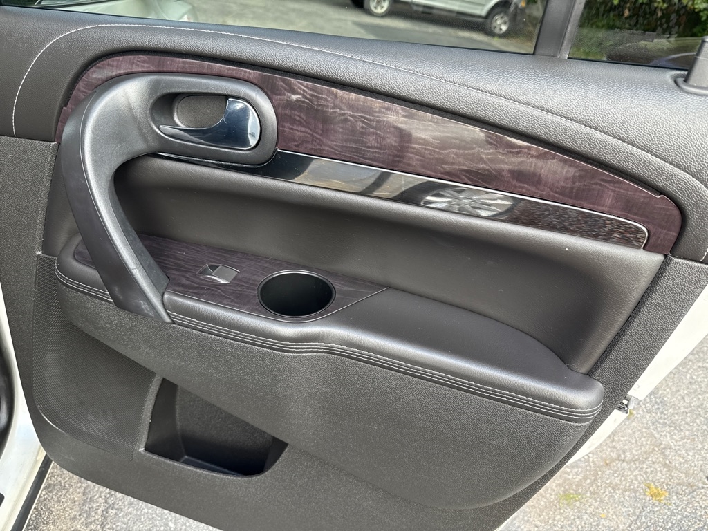 Buick Enclave Premium AWD 2015