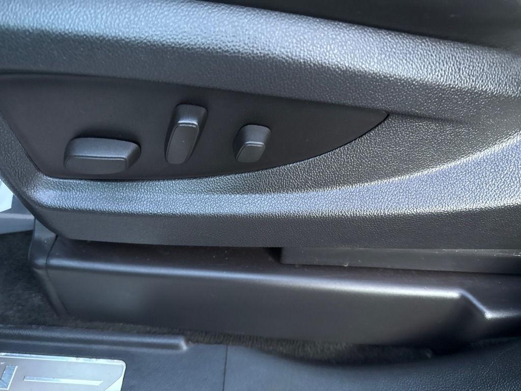 GMC Sierra 1500 Denali Crew Cab 4WD 2014