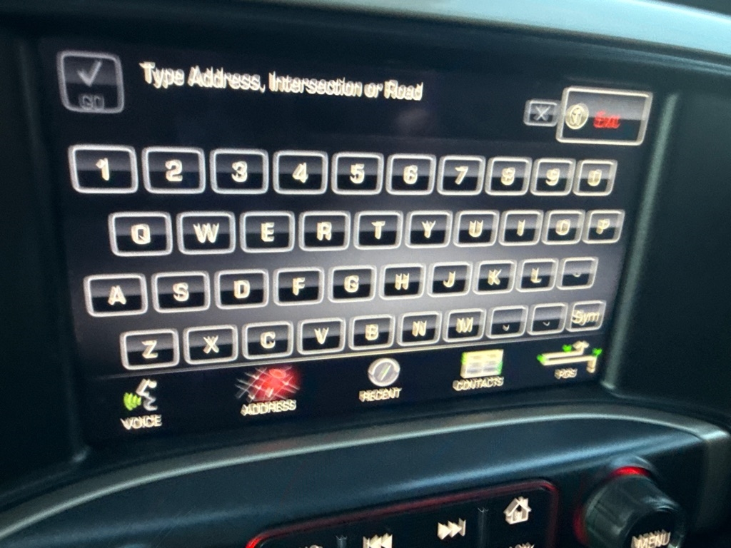 GMC Sierra 1500 Denali Crew Cab 4WD 2014