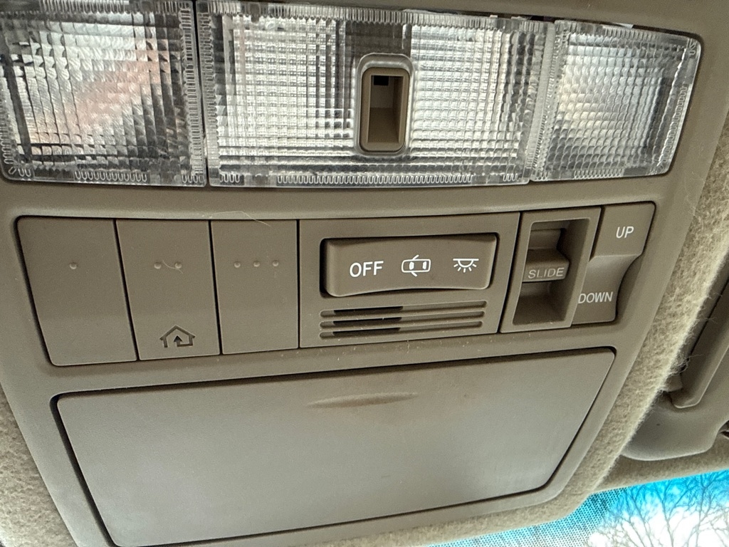 Toyota Highlander 4dr V6 4WD Sport w/3rd Row (Natl) 2013