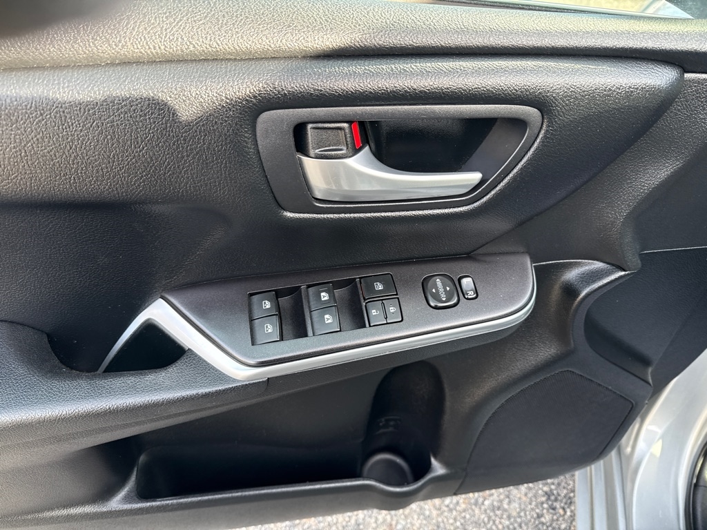 Toyota Camry LE 4D Sedan 2016