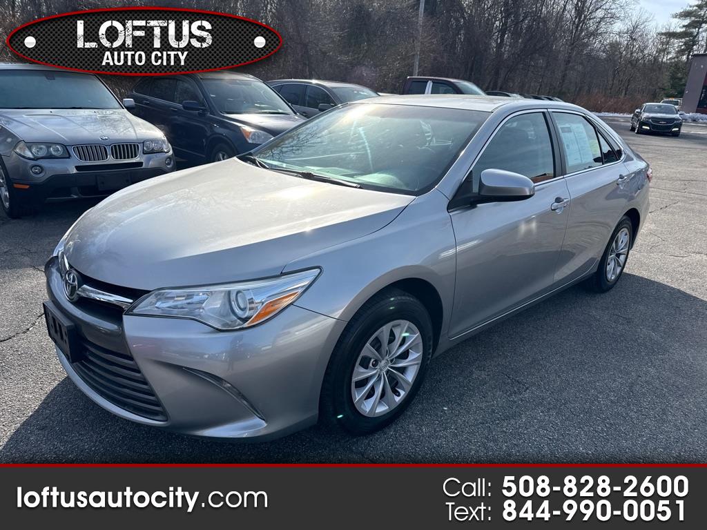 2016 Toyota Camry LE 4D Sedan