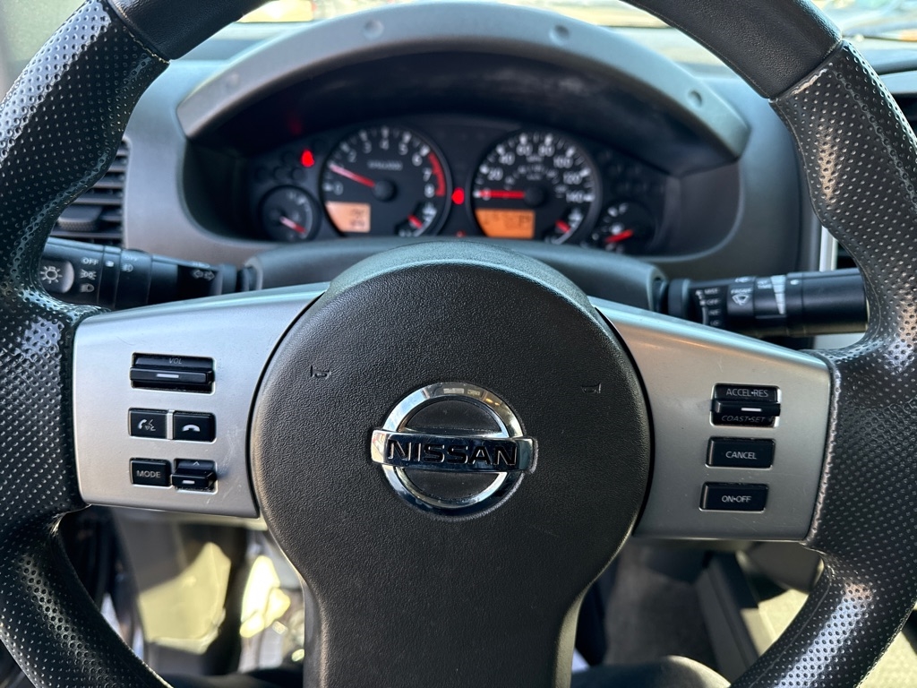 Nissan Frontier SV King Cab 4WD at 2015