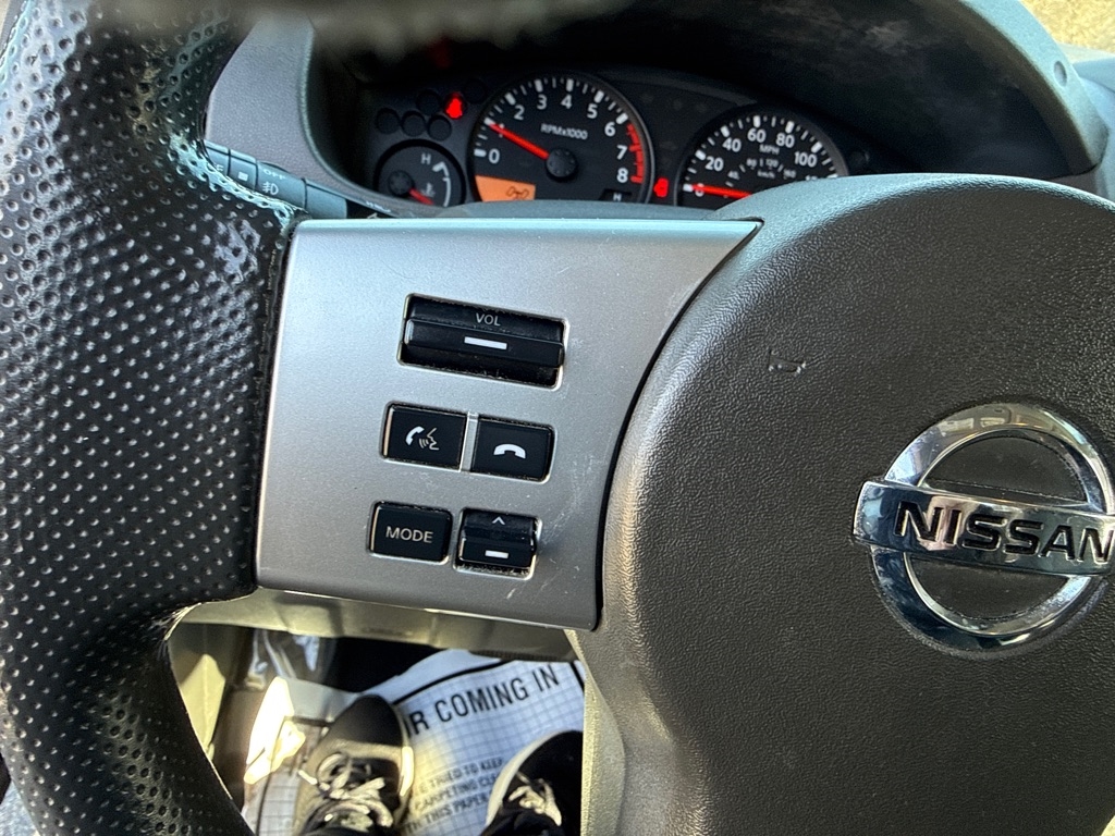 Nissan Frontier SV King Cab 4WD at 2015