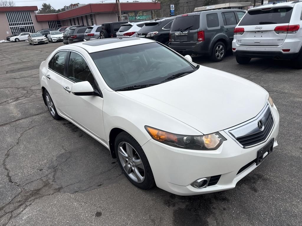 Acura TSX 5-Speed AT with Tech Package 2011