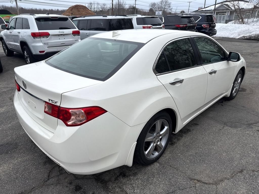 Acura TSX 5-Speed AT with Tech Package 2011