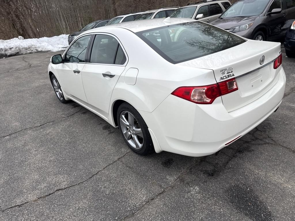 Acura TSX 5-Speed AT with Tech Package 2011
