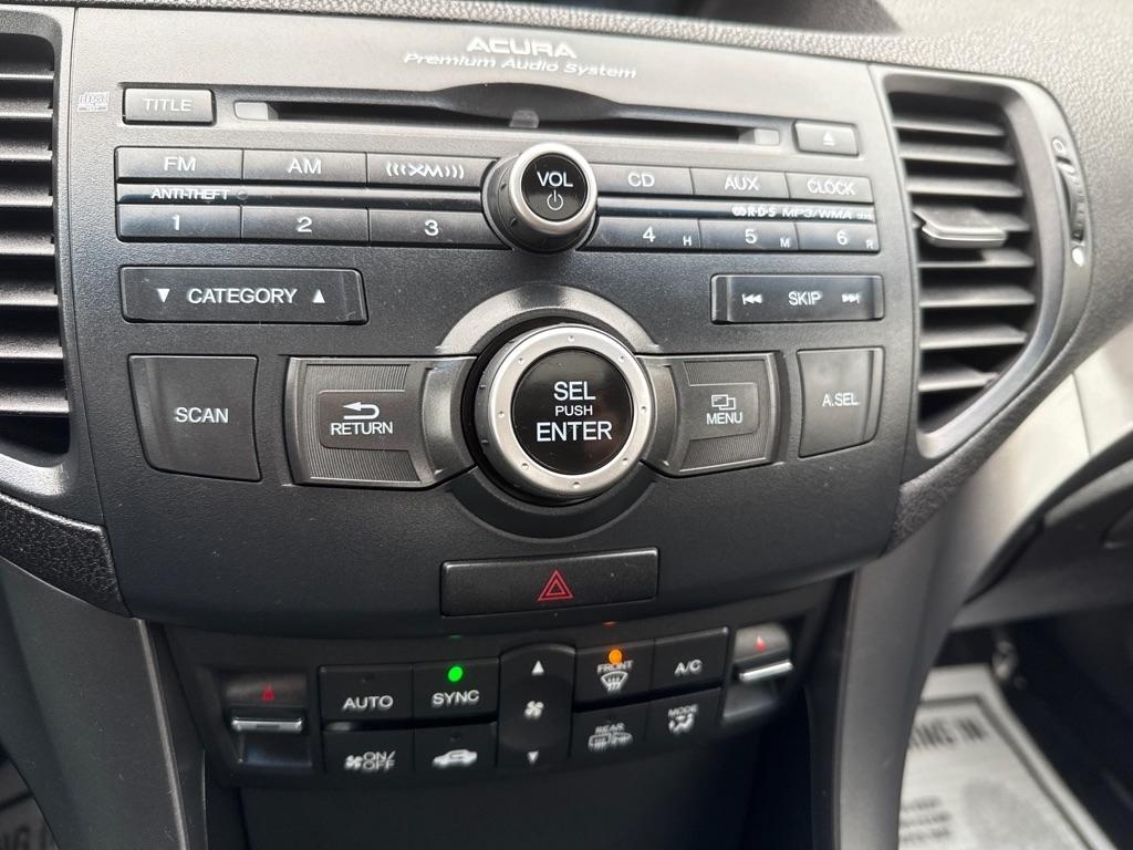 Acura TSX 5-Speed AT with Tech Package 2011