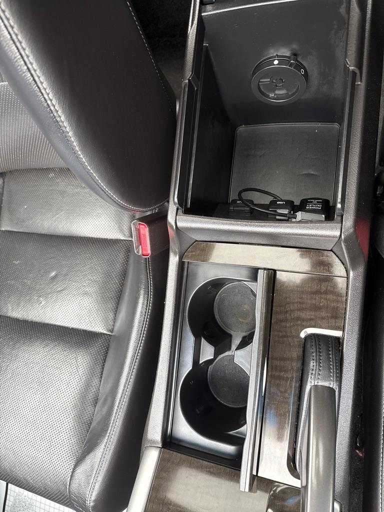 Acura TSX 5-Speed AT with Tech Package 2011