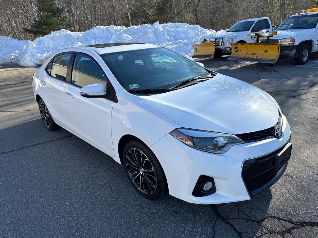 Toyota Corolla S Plus 6MT 2016