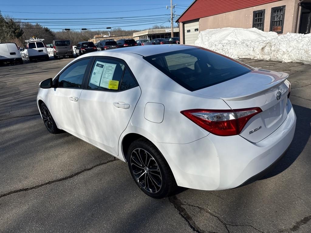 Toyota Corolla S Plus 6MT 2016