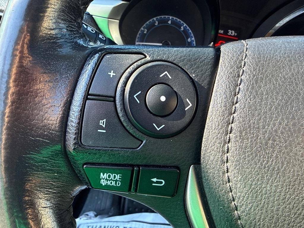 Toyota Corolla S Plus 6MT 2016