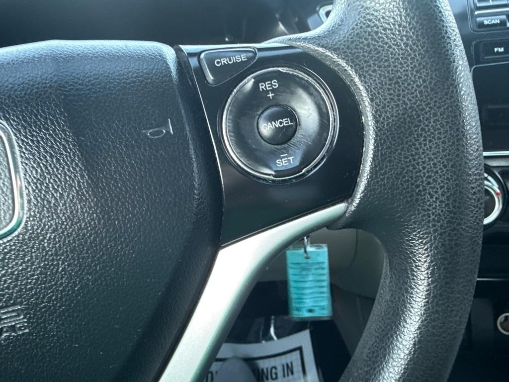 Honda Civic LX Sedan 5-Speed AT 2013