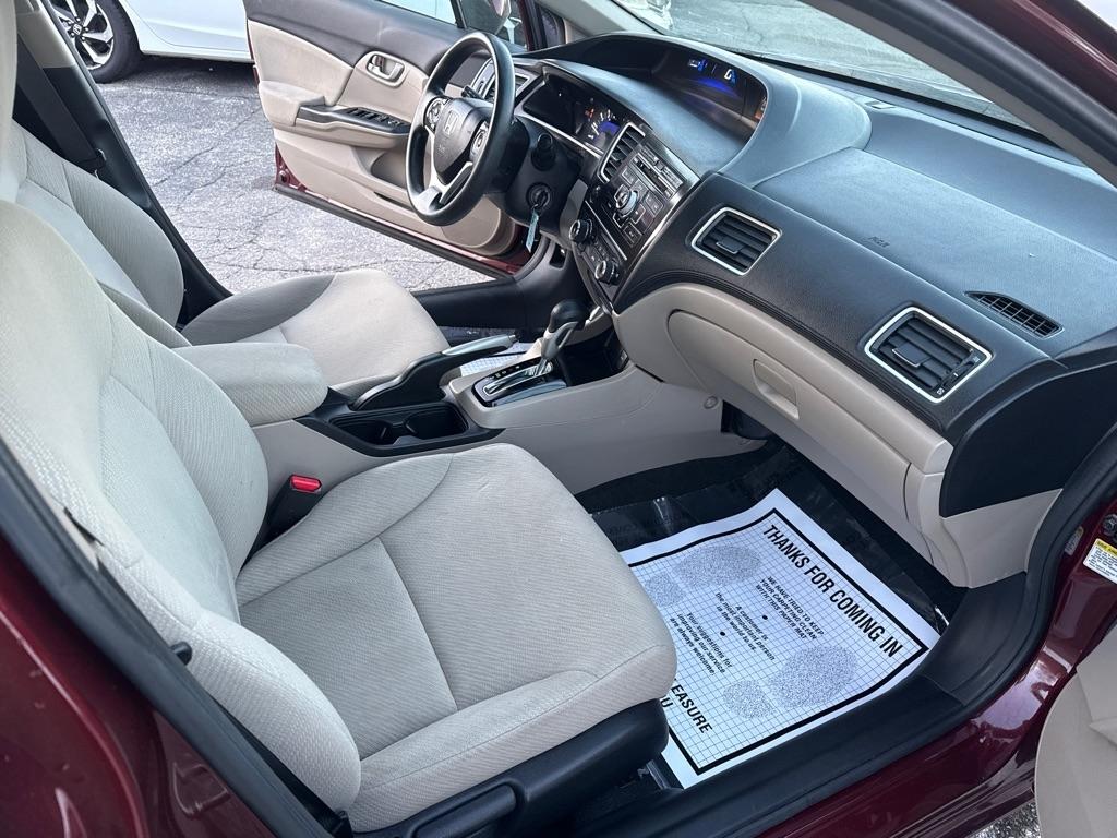 Honda Civic LX Sedan 5-Speed AT 2013