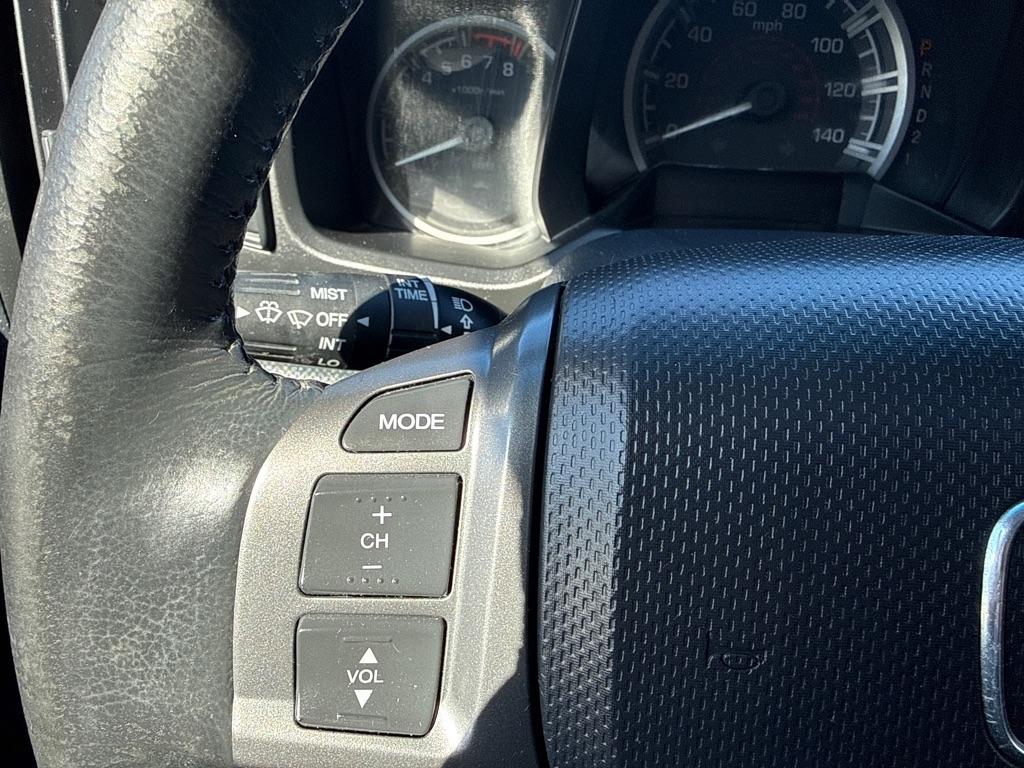 Honda Ridgeline 4WD Crew Cab RTL w/Leather 2011