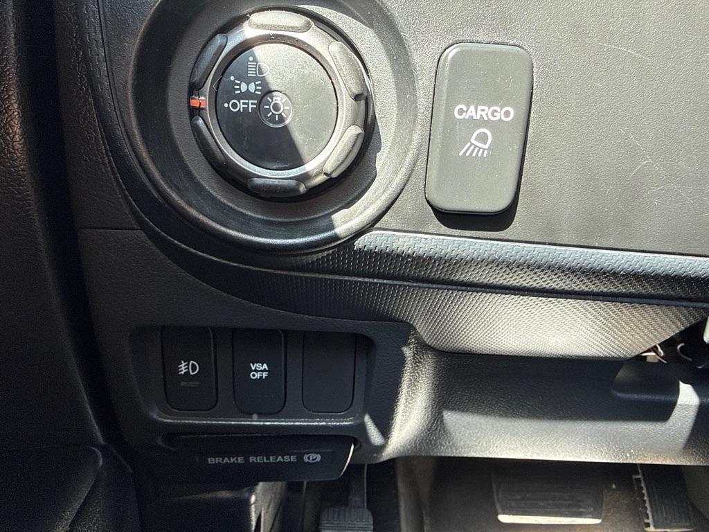 Honda Ridgeline 4WD Crew Cab RTL w/Leather 2011