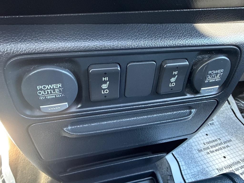 Honda Ridgeline 4WD Crew Cab RTL w/Leather 2011