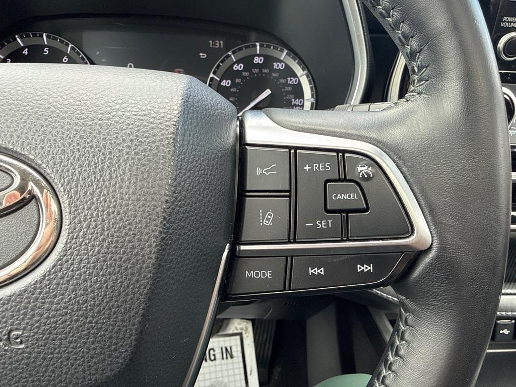 Toyota Highlander XLE Nav AWD V6 2020