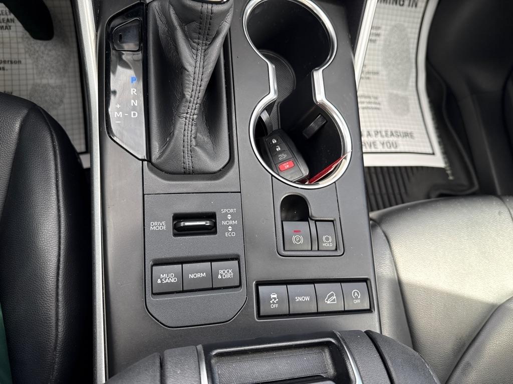 Toyota Highlander XLE Nav AWD V6 2020