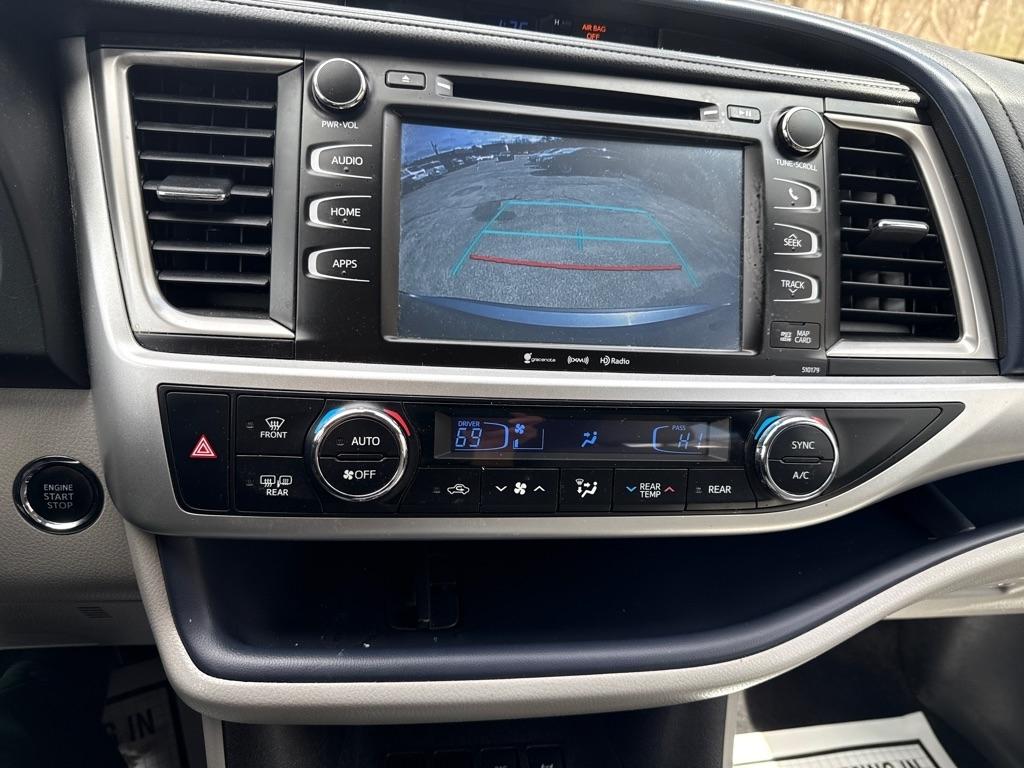 Toyota Highlander XLE Nav AWD V6 2017