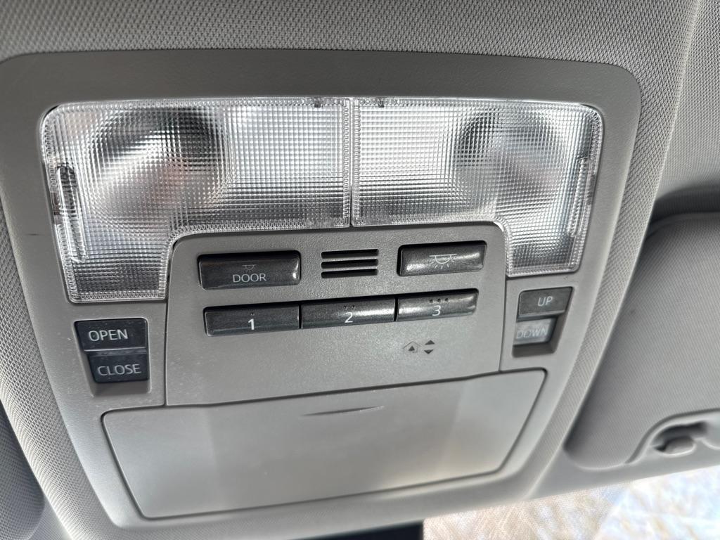 Toyota Highlander XLE Nav AWD V6 2017